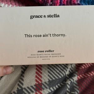 Rose, quartz, facial massager